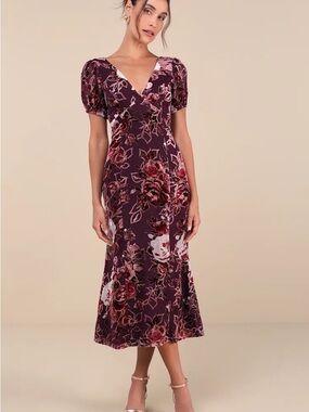 Lulus Floral V-Neck Dress